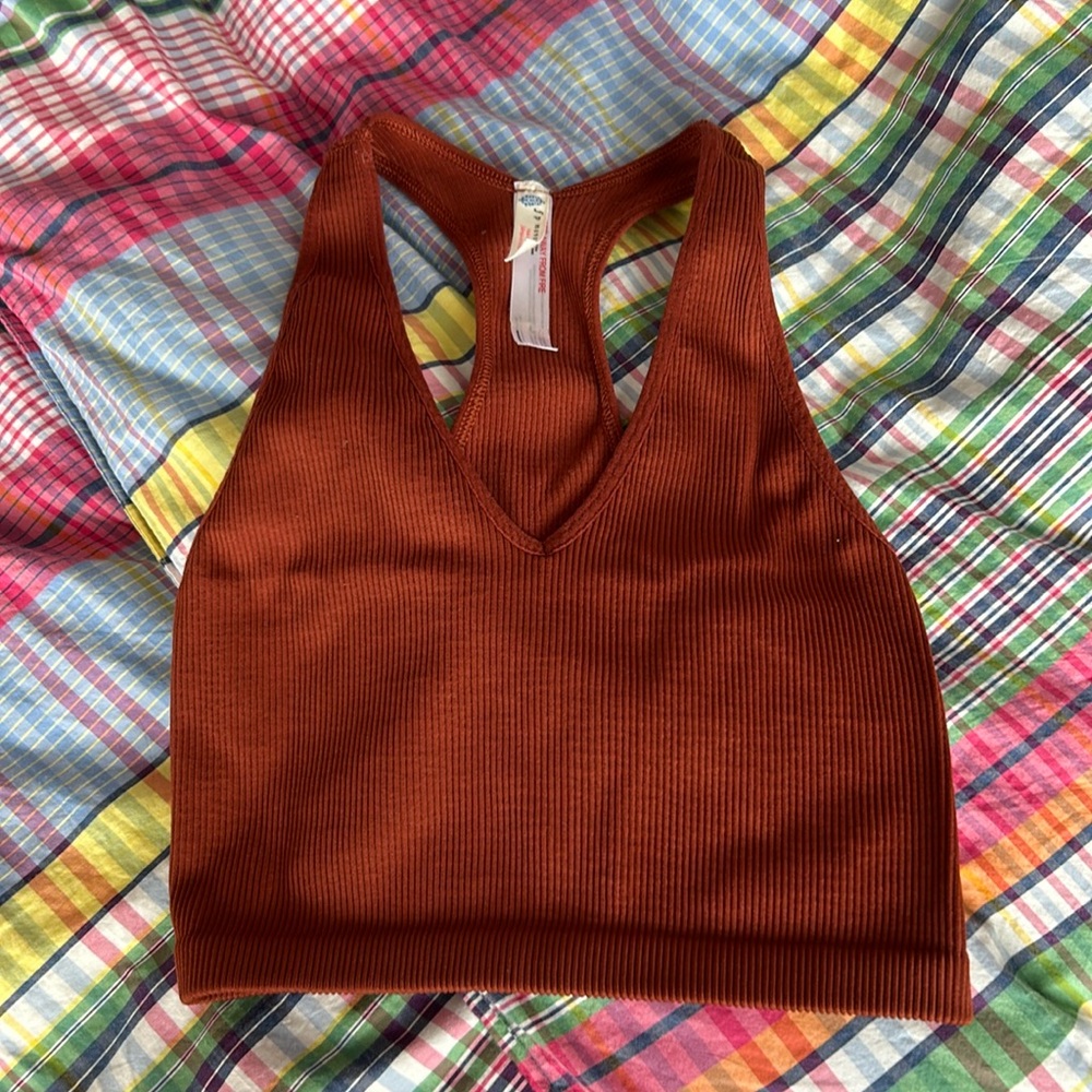 size medium fp movement top